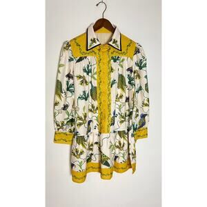 Button Up Long Sleeve Dress with Bold Bird Pattern Size Large‎